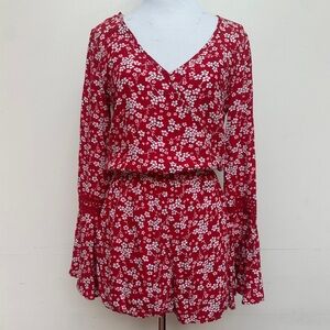 Hollister Red Floral Bell Sleeve Romper – Size XS